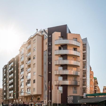 Hotel Madanis Barselona Dış mekan fotoğraf