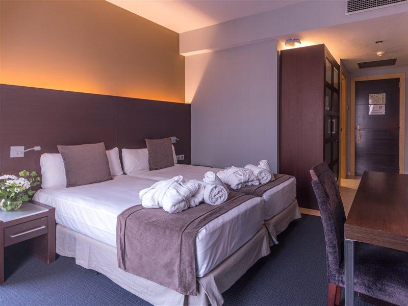 Hotel Madanis Barselona Dış mekan fotoğraf