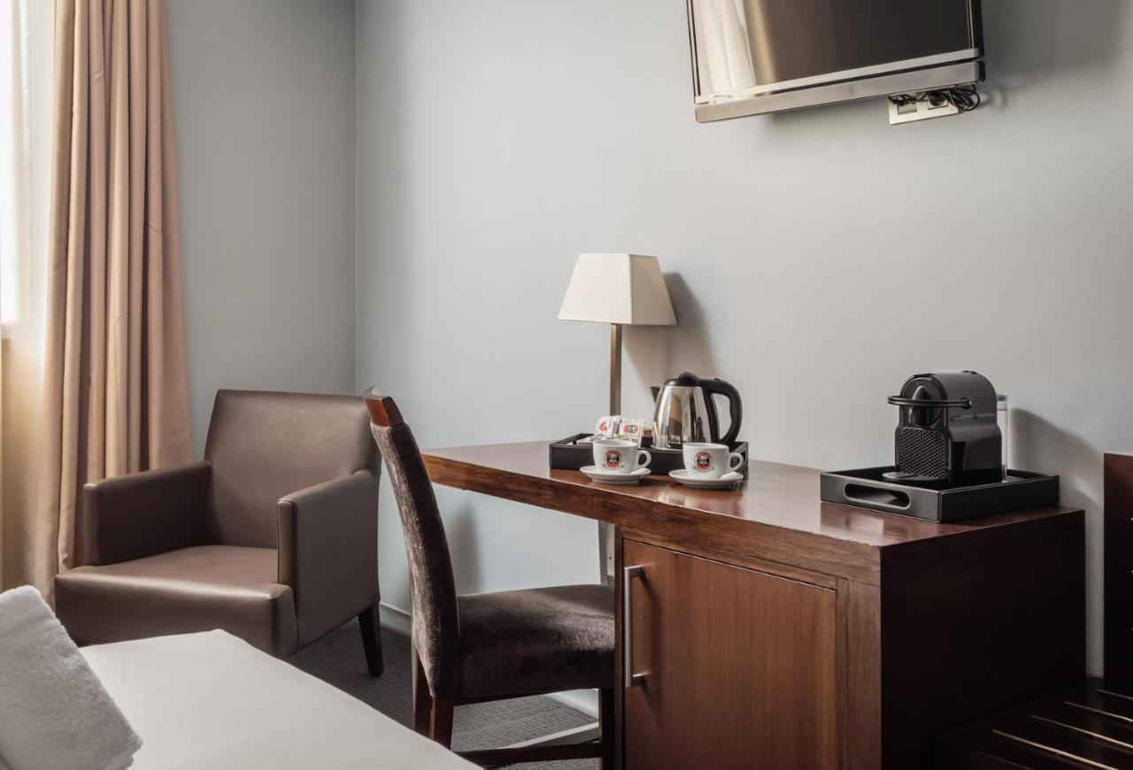 Hotel Madanis Barselona Dış mekan fotoğraf