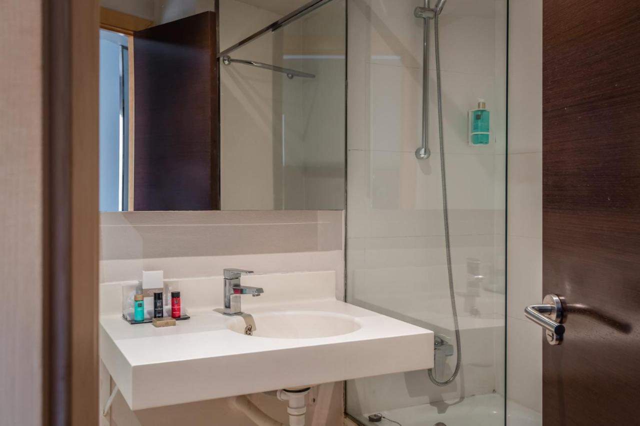 Hotel Madanis Barselona Dış mekan fotoğraf