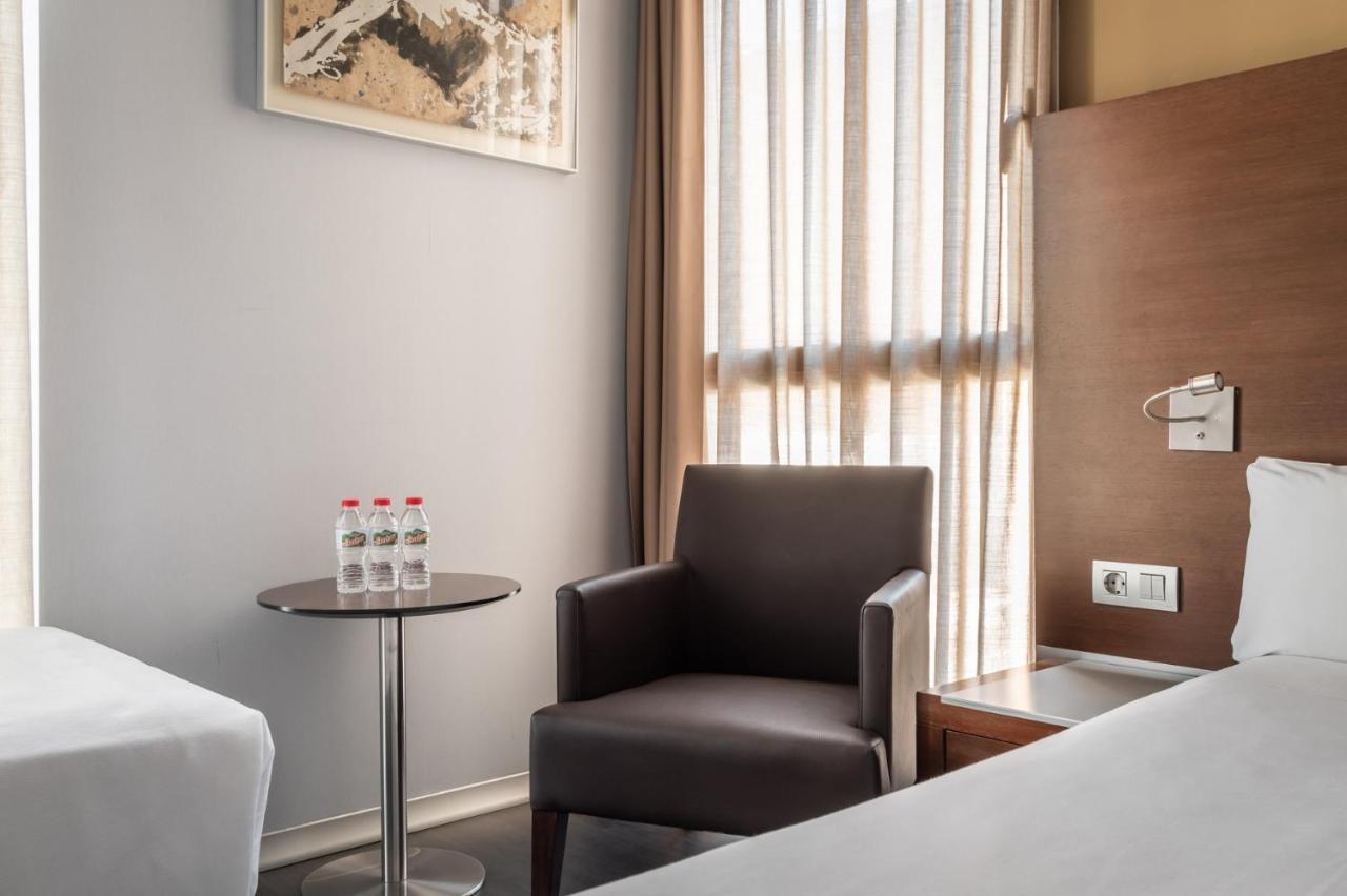Hotel Madanis Barselona Dış mekan fotoğraf
