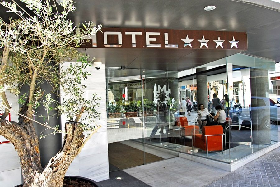 Hotel Madanis Barselona Dış mekan fotoğraf