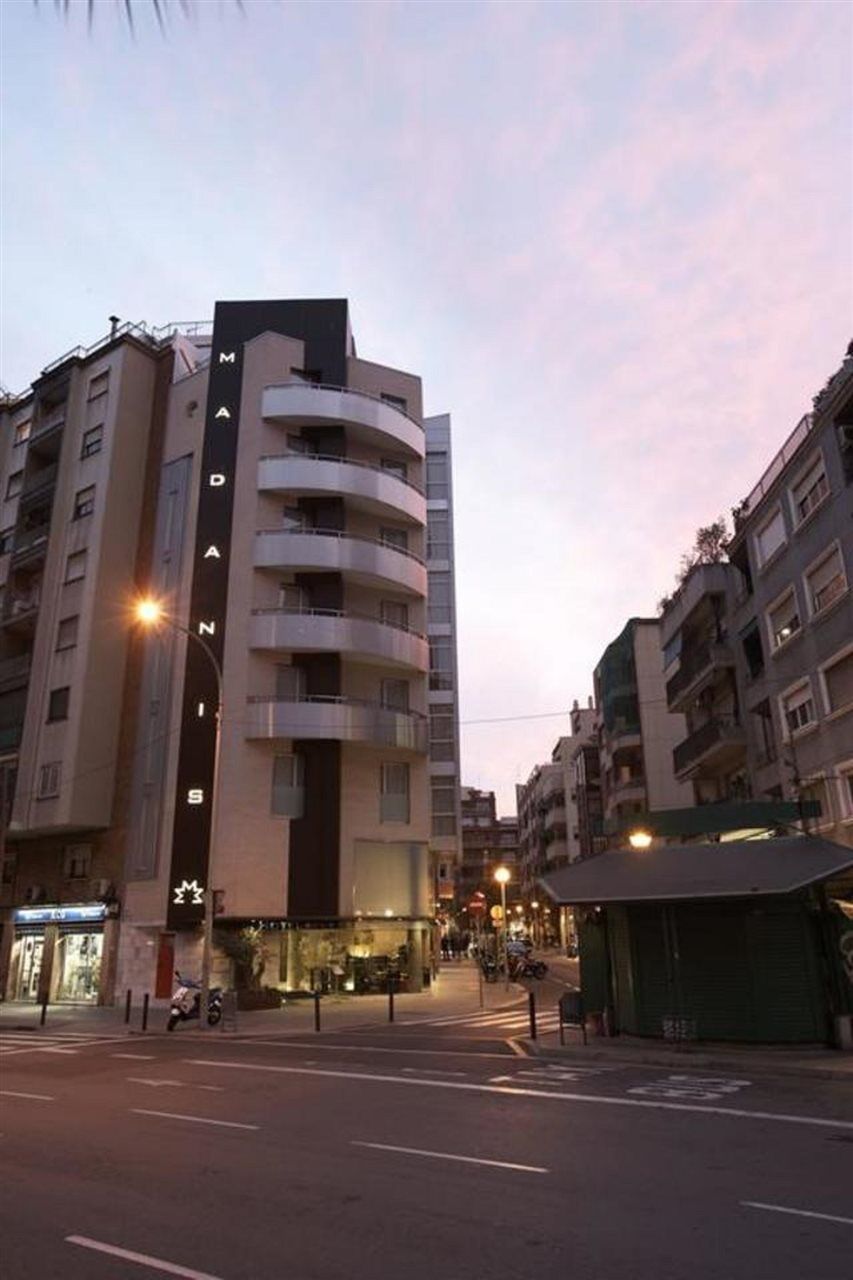 Hotel Madanis L'Hospitalet de Llobregat Dış mekan fotoğraf